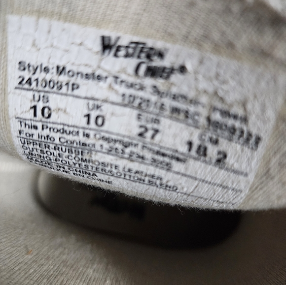 Rain boots - Picture 3 of 3